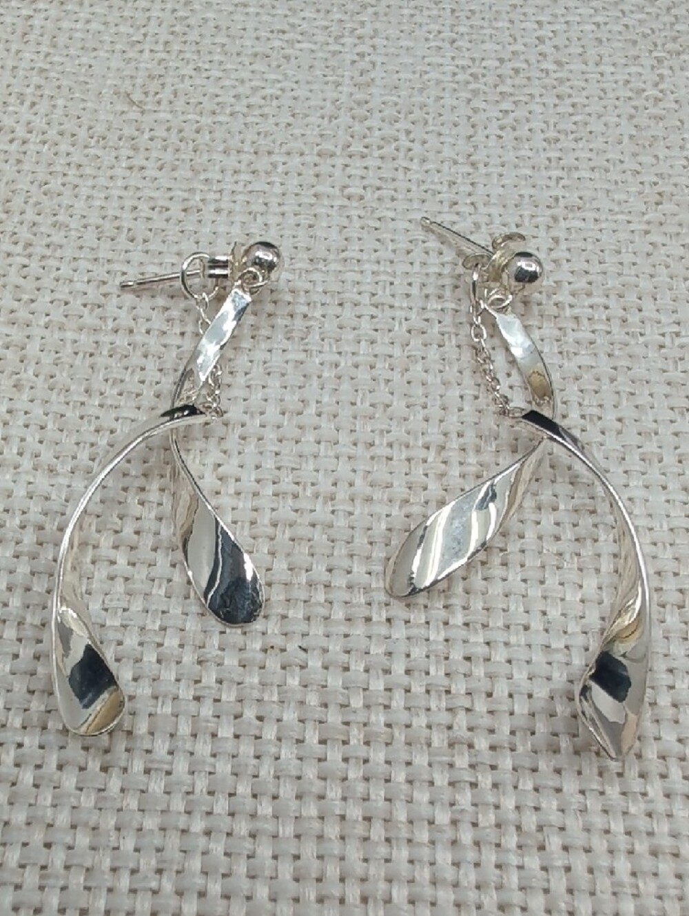 Vintage JCM 925 Sterling Silver Twisted Ribbon Spiral Dangle Drop Earrings - Picture 10 of 16